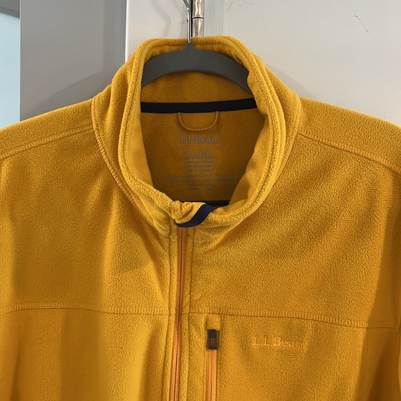 XL, LL Bean Fleece - Picture 2 of 3